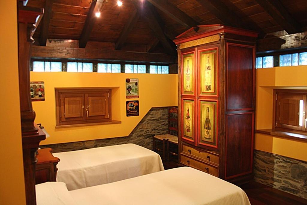 Casona El Gurugu Hotel Luarca Luaran gambar