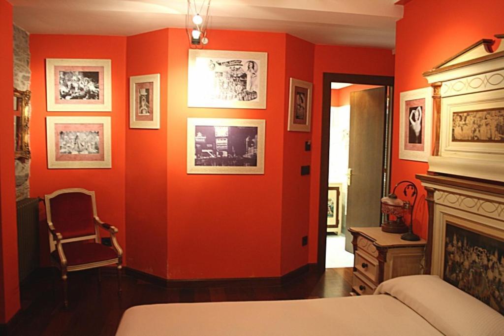 Casona El Gurugu Hotel Luarca Luaran gambar