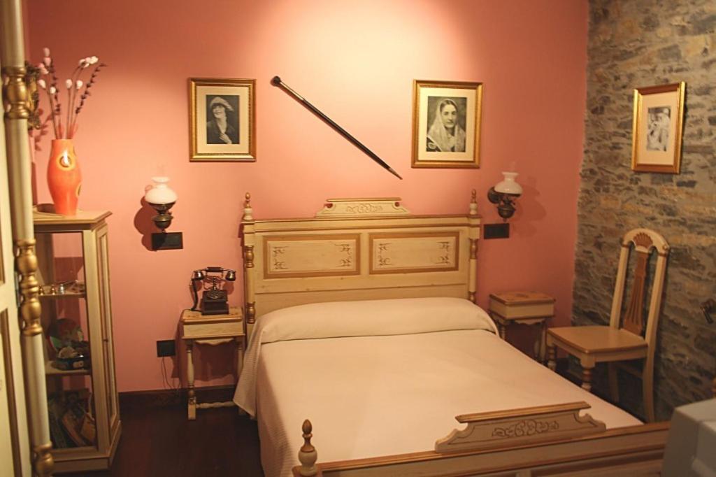 Casona El Gurugu Hotel Luarca Luaran gambar