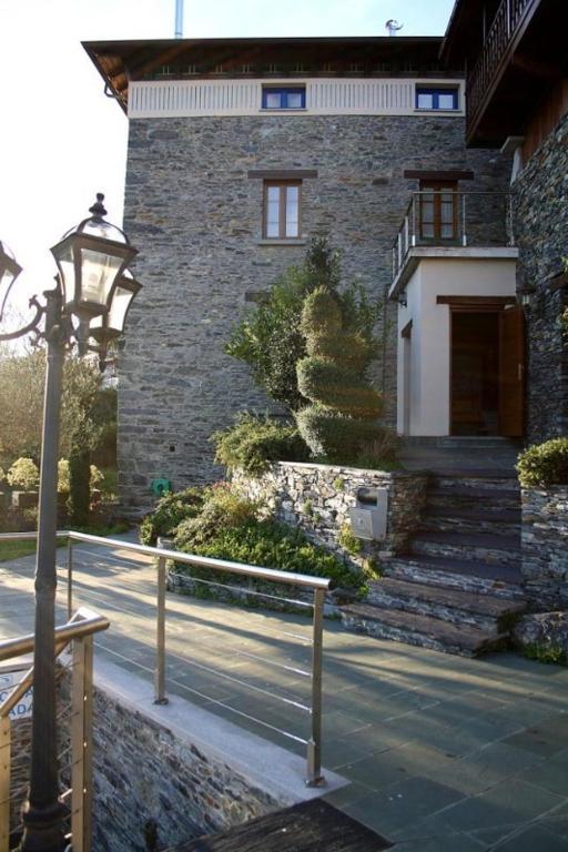 Casona El Gurugu Hotel Luarca Luaran gambar