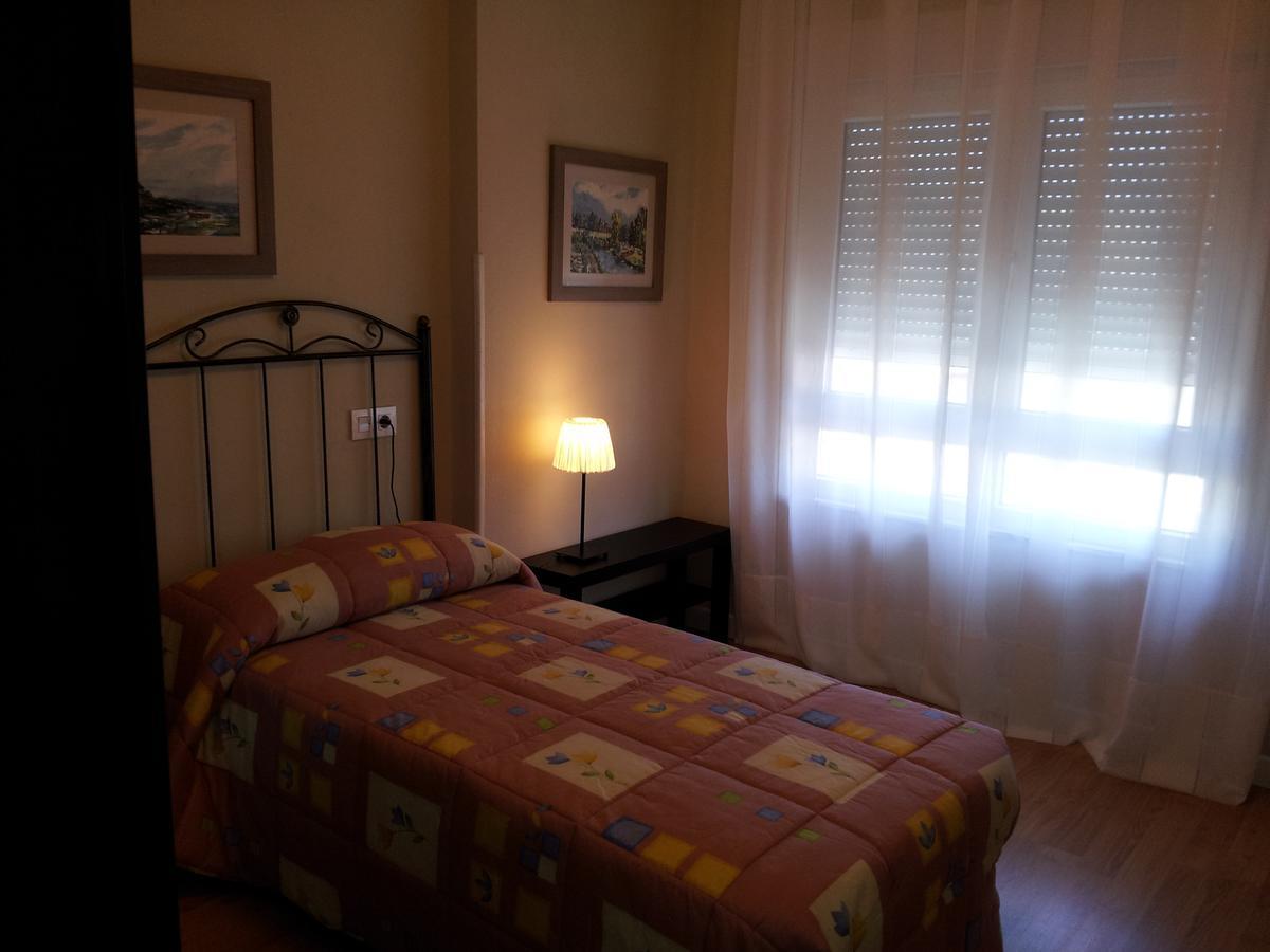 Casona El Gurugu Hotel Luarca Bilik gambar